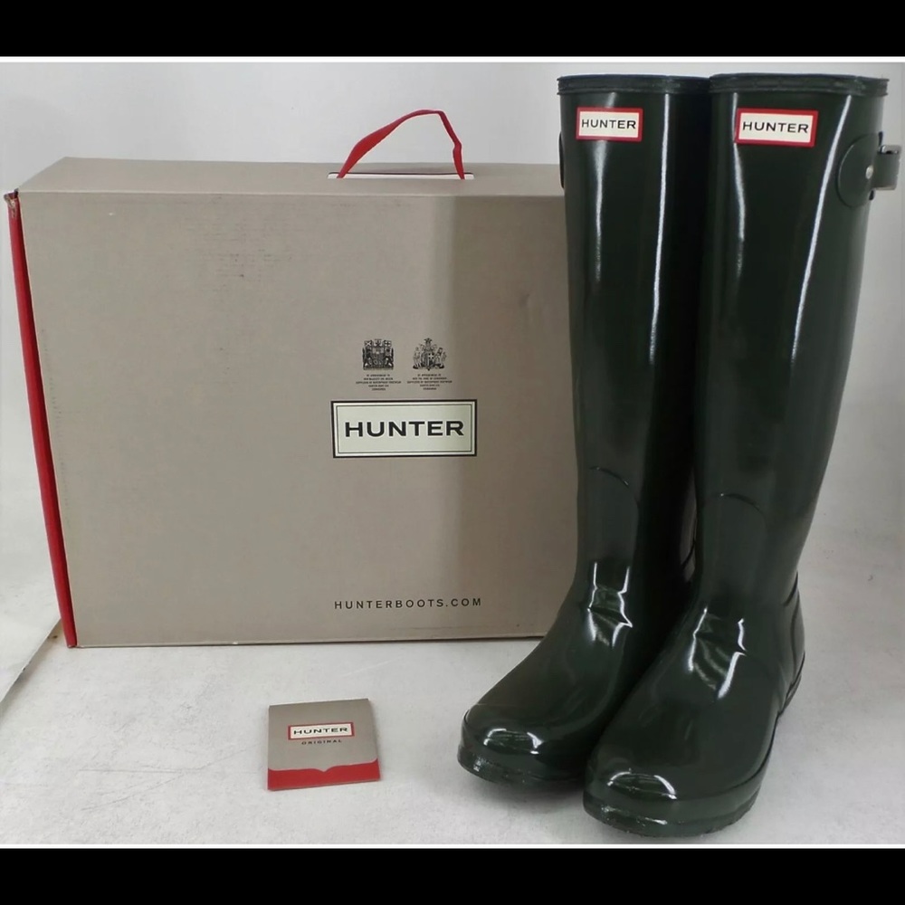 Hunter Tall Black Gloss Rain Boots 👢